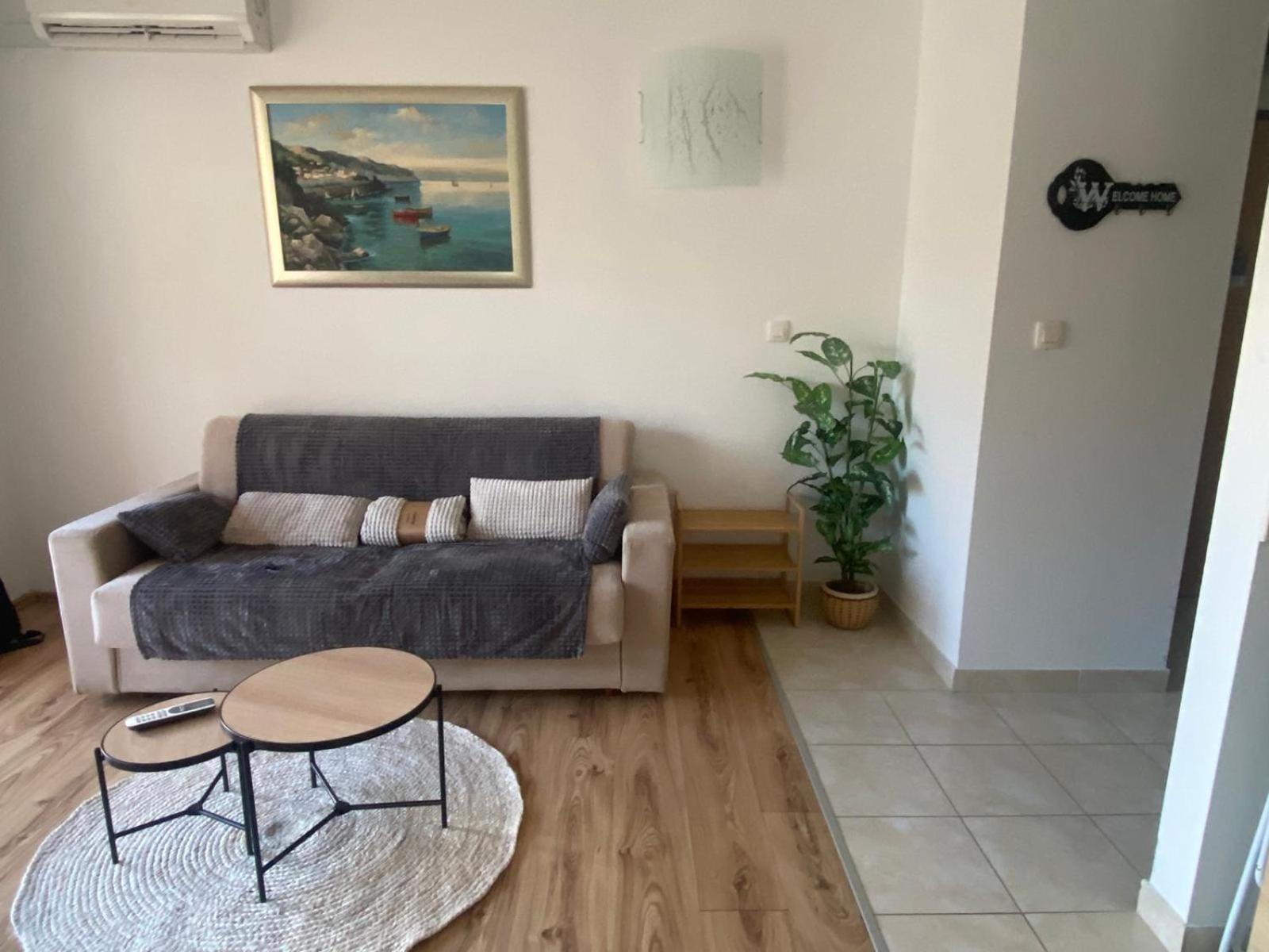 Apartments Dante Domus Aurea Milna  Dış mekan fotoğraf