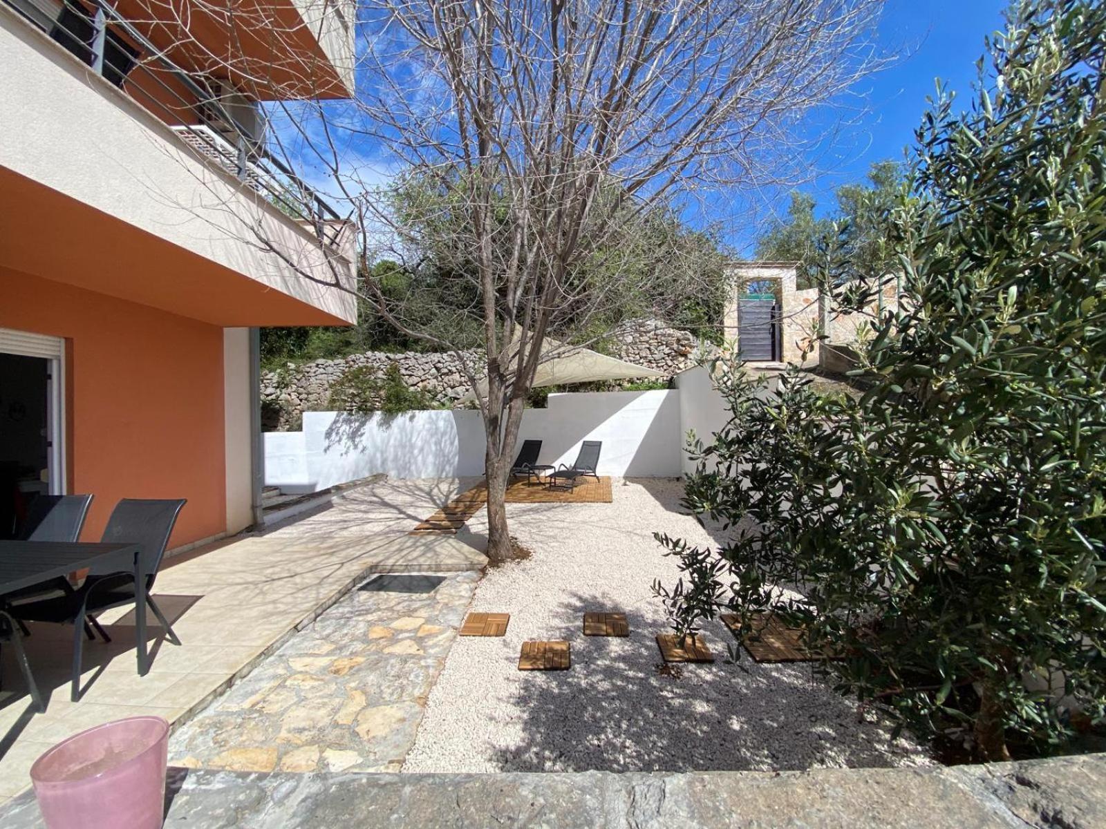 Apartments Dante Domus Aurea Milna  Dış mekan fotoğraf