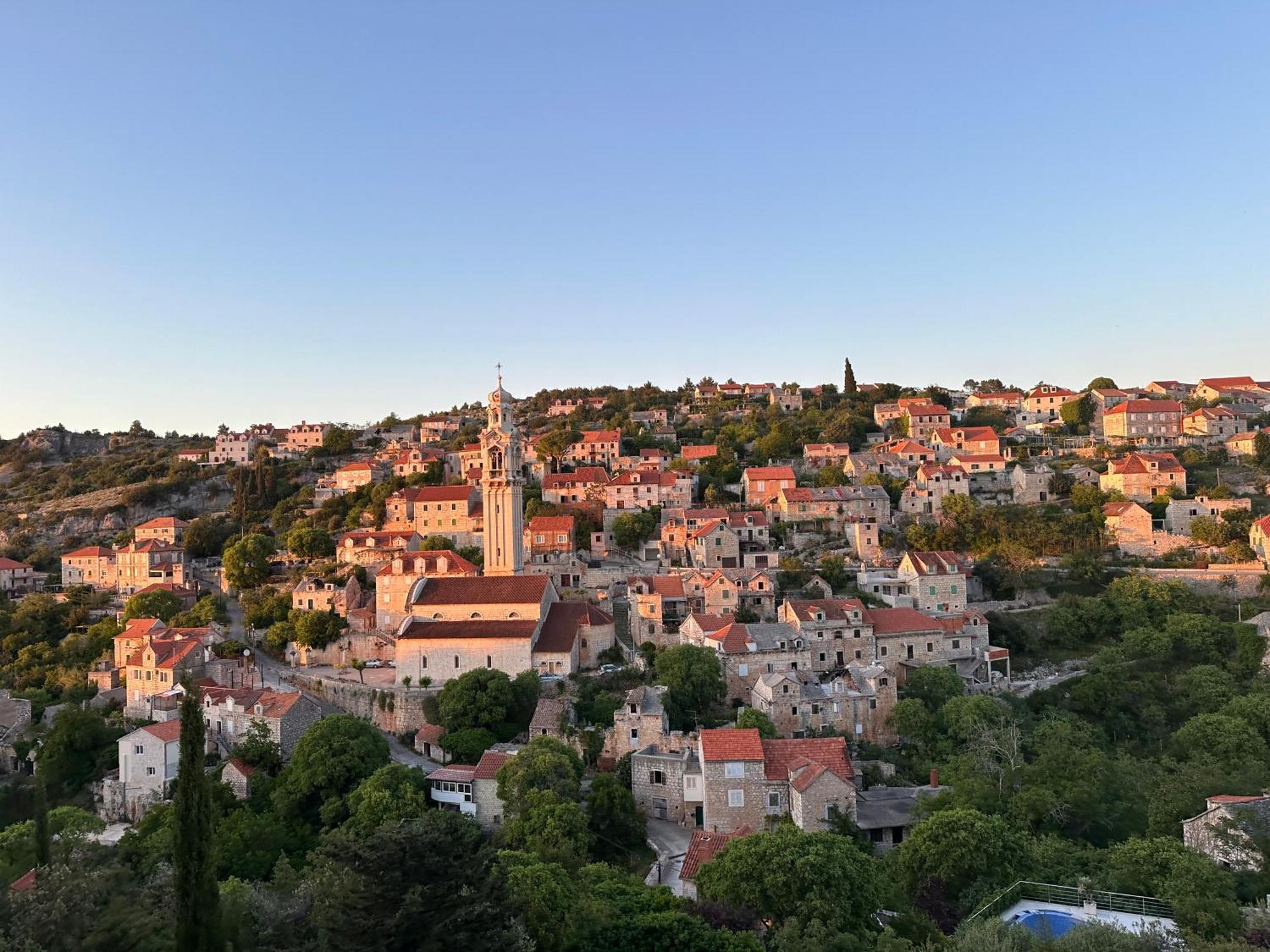 Apartments Dante Domus Aurea Milna  Dış mekan fotoğraf